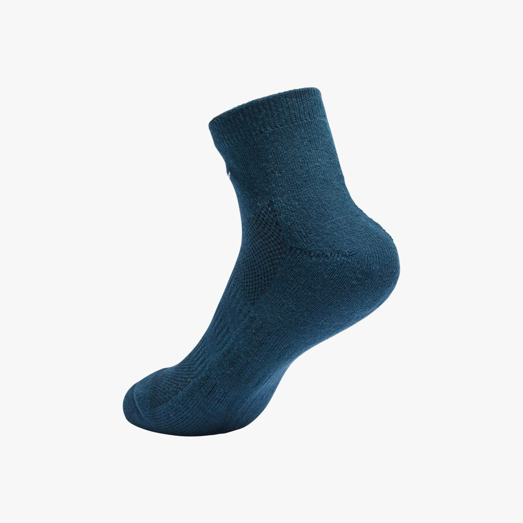 PERFORMANCE BASIC CUSHIONING SINGLE-NECK SOCKS 中性 短襪