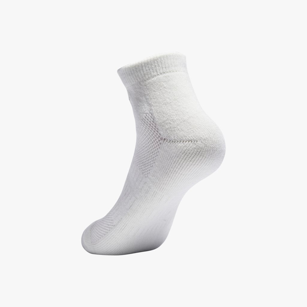 PERFORMANCE BASIC CUSHIONING SINGLE-NECK SOCKS 中性 短襪