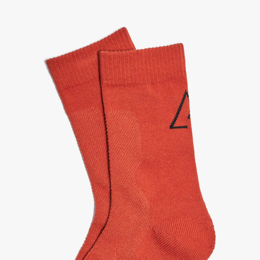 PERFORMANCE TRAIL RUN CREW SOCKS 中性 中長襪